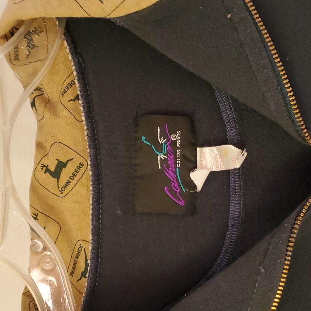 Johndeere pullover - Picture 3 of 4